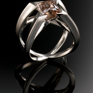 BROWN DIAMOND BROWN DIAMOND